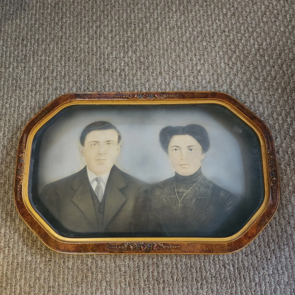 Antique Charcoal Drawing Art Wood Ornate Floral Frame Convex Bubble Glass Gold - Picture 1 of 15